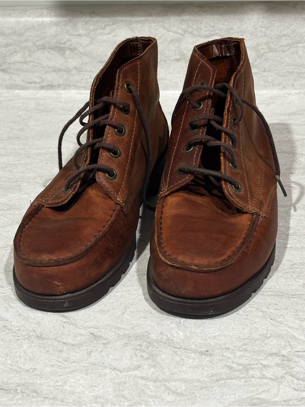 Vintage Lehigh steel toed Leather Chukka Boots - Classic Lace-Up